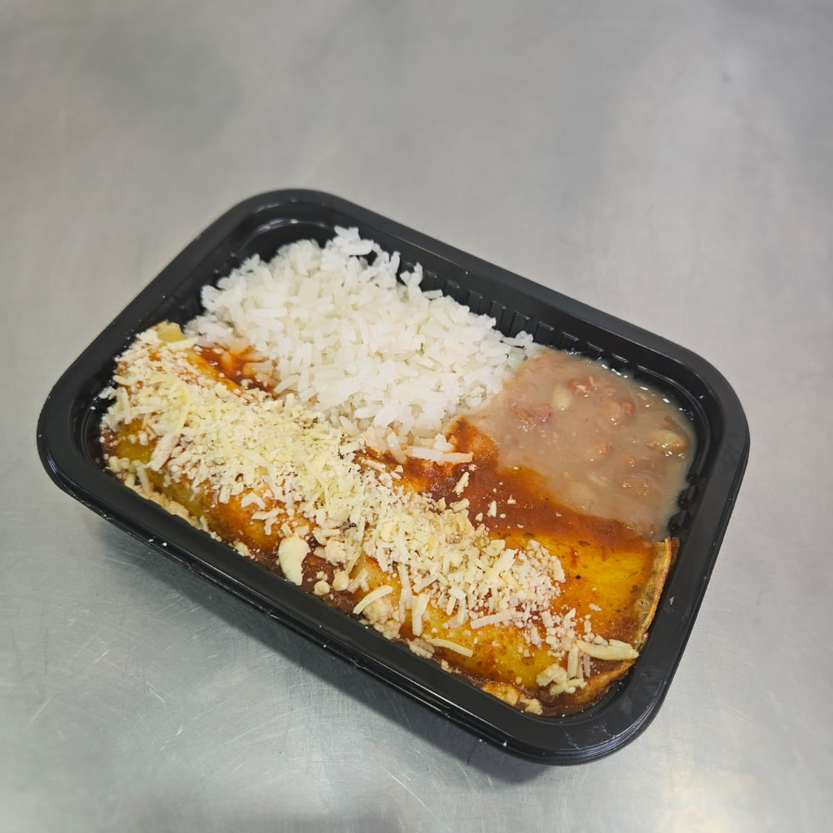 Panqueca de carne+ Arroz branco + Feijao carioca